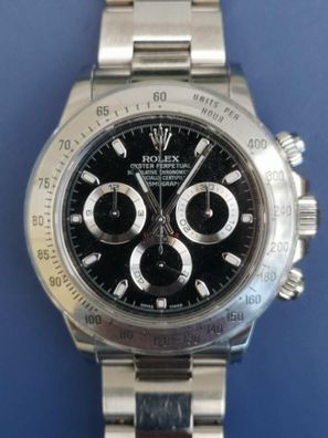 Black dial stainless steel Rolex Daytona wrist watch